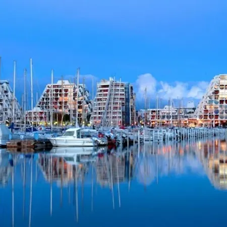 Terrasse 50 Metres Parking Prive *